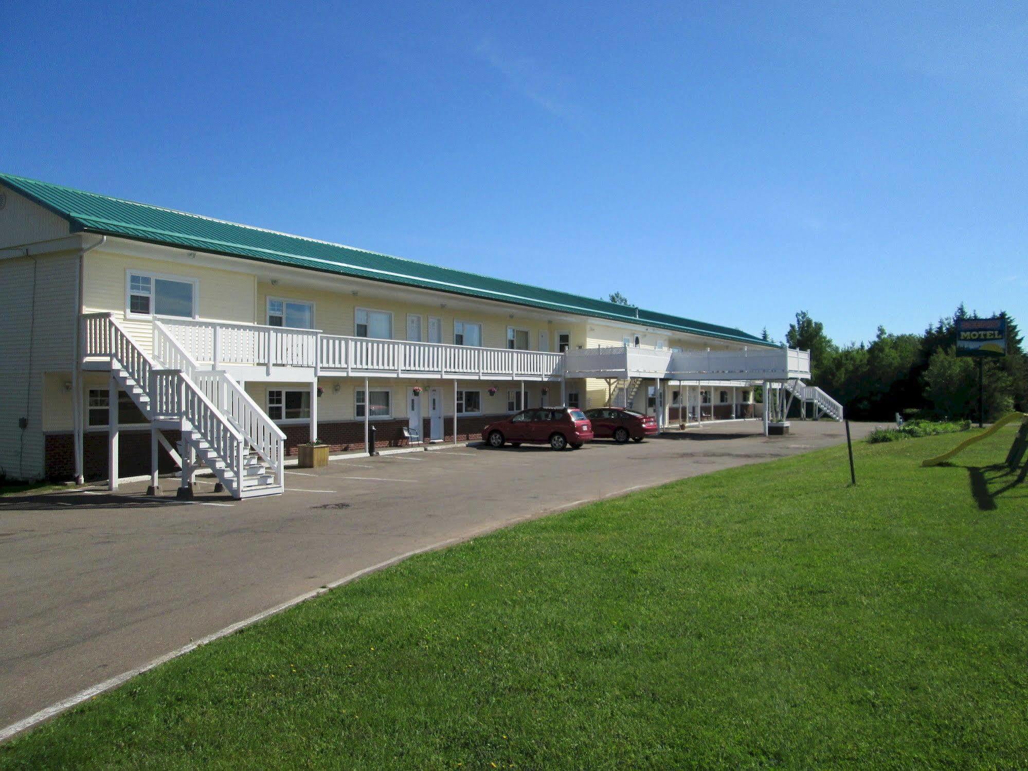 Scenic Motel Moncton Buitenkant foto